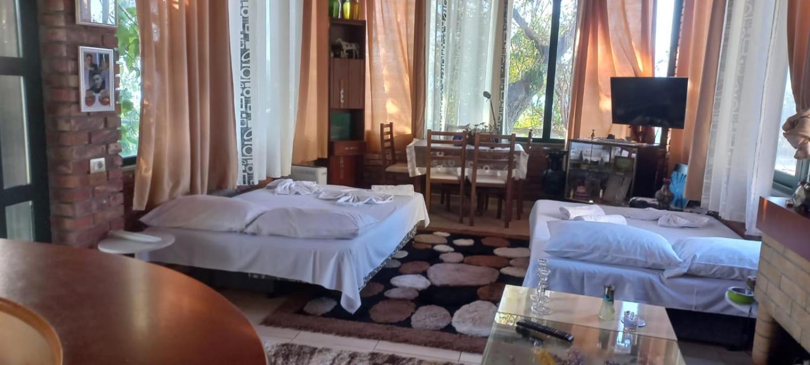 Novruzi Complex Villa Vlorë Buitenkant foto