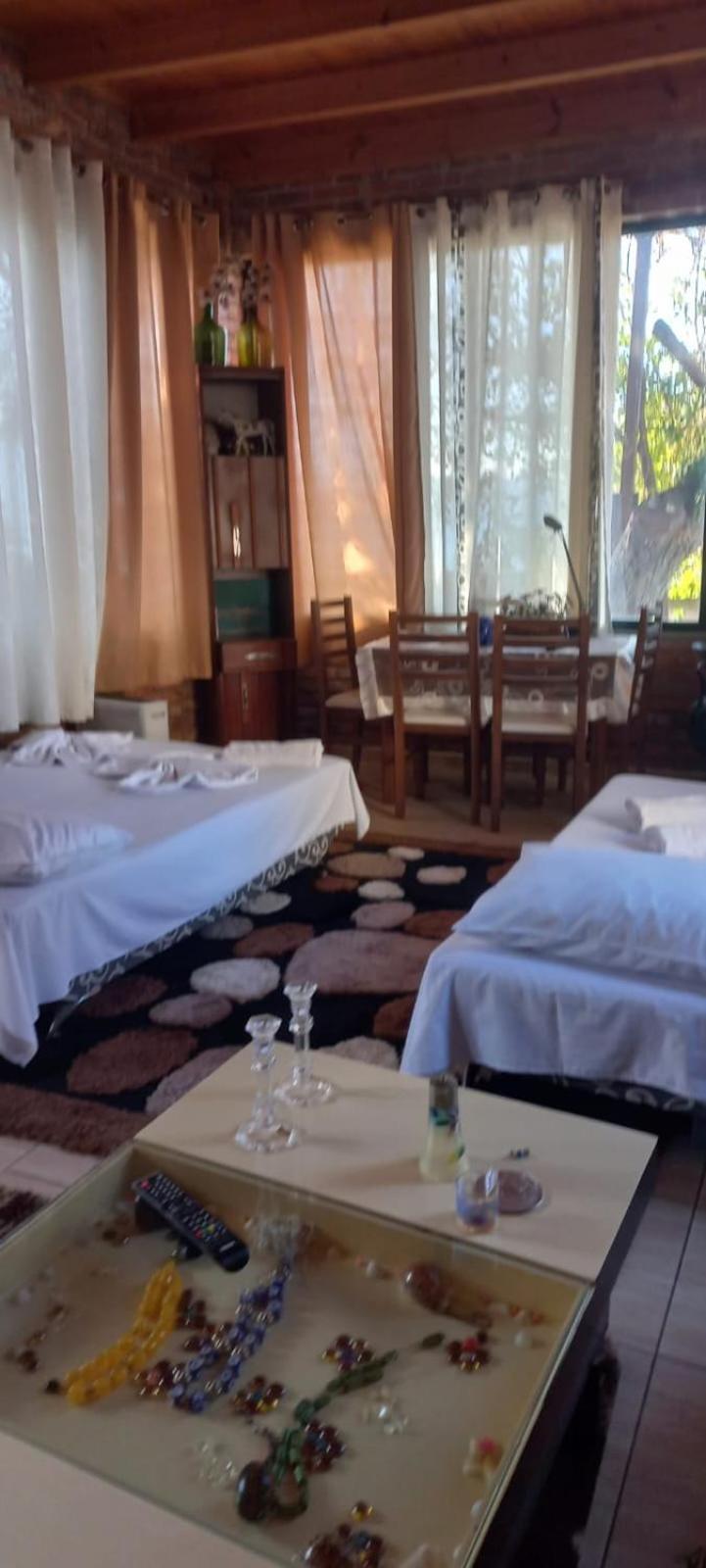 Novruzi Complex Villa Vlorë Buitenkant foto