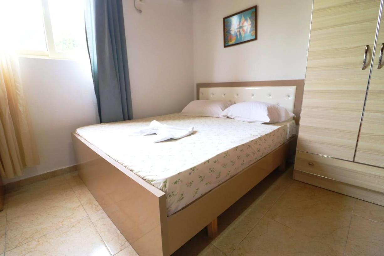 Novruzi Complex Villa Vlorë Buitenkant foto